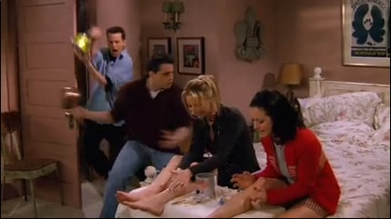 friends_scene02-min